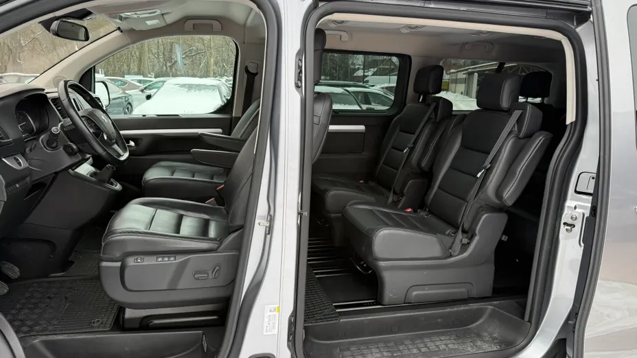 PEUGEOT Traveller Traveller 2.0 BlueHDi Long Business Vip