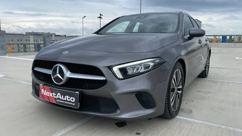 MERCEDES-BENZ A Klasa A 180 Progressive 7G-DCT