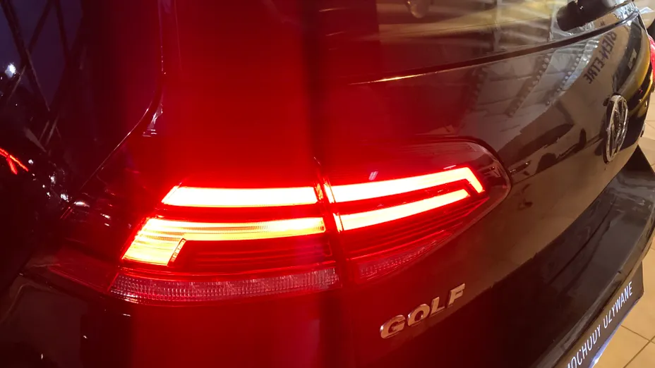 VOLKSWAGEN Golf Golf VII 1.5 TSI BMT Comfortline DSG