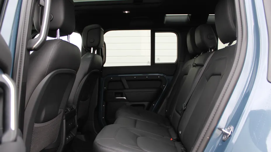 LAND ROVER Defender Defender 110 3.0 D250 mHEV X-Dynamic HSE