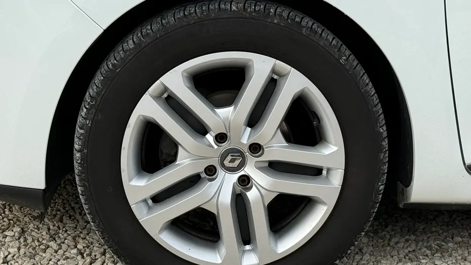 RENAULT Clio Clio 0.9 Energy TCe Zen