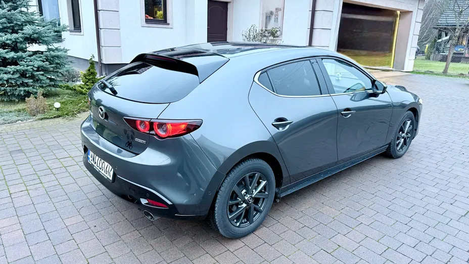 MAZDA 3 3 2.0 mHEV AWD Hikari