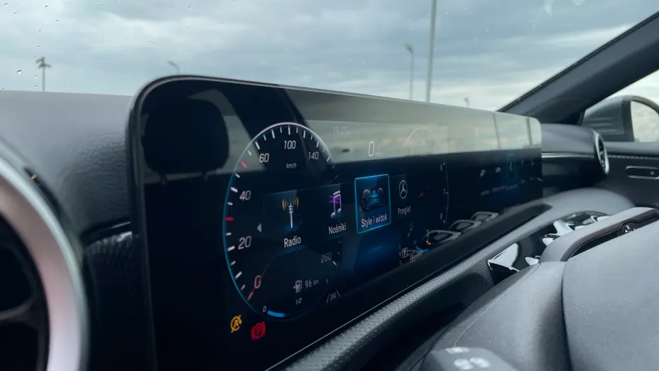 MERCEDES-BENZ A Klasa A 180 Progressive 7G-DCT