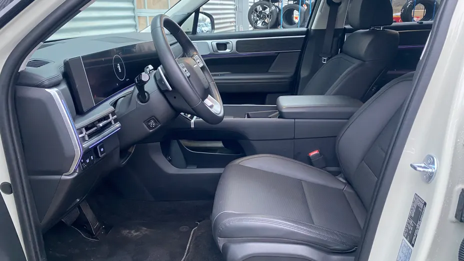 HYUNDAI Santa Fe Santa Fe 1.6 T-GDI HEV Platinum 4WD aut