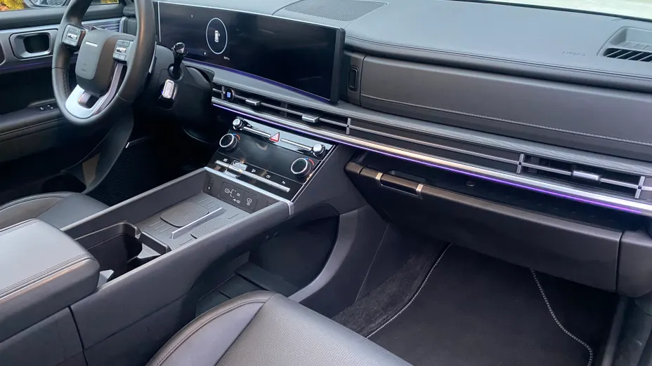 HYUNDAI Santa Fe Santa Fe 1.6 T-GDI HEV Platinum 4WD aut