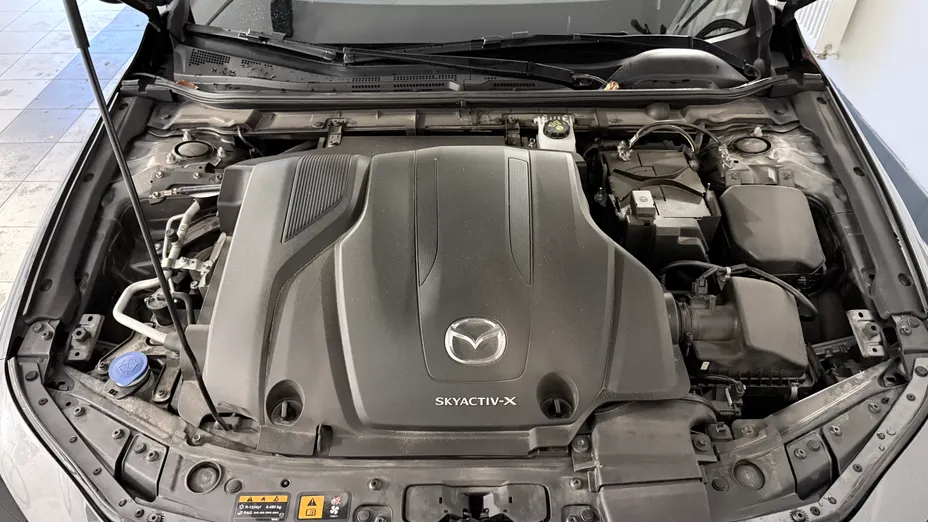 MAZDA 3 3 2.0 mHEV AWD Hikari