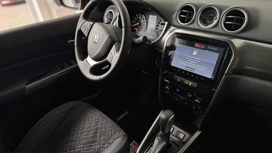 SUZUKI Vitara -