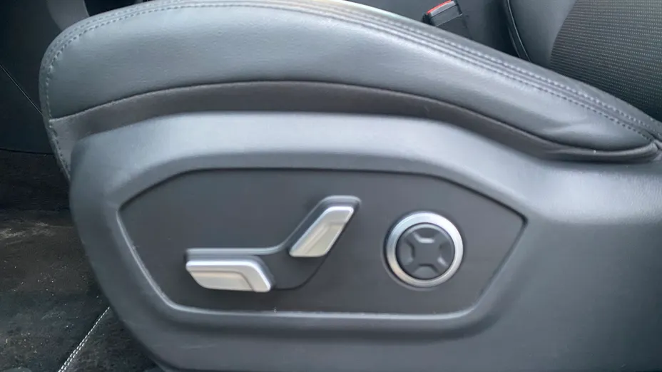 HYUNDAI Santa Fe Santa Fe 1.6 T-GDI HEV Platinum 4WD aut