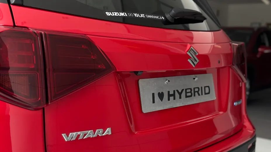 SUZUKI Vitara -