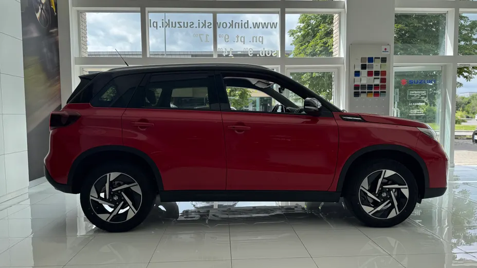 SUZUKI Vitara -