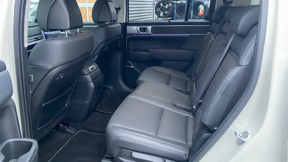 HYUNDAI Santa Fe Santa Fe 1.6 T-GDI HEV Platinum 4WD aut