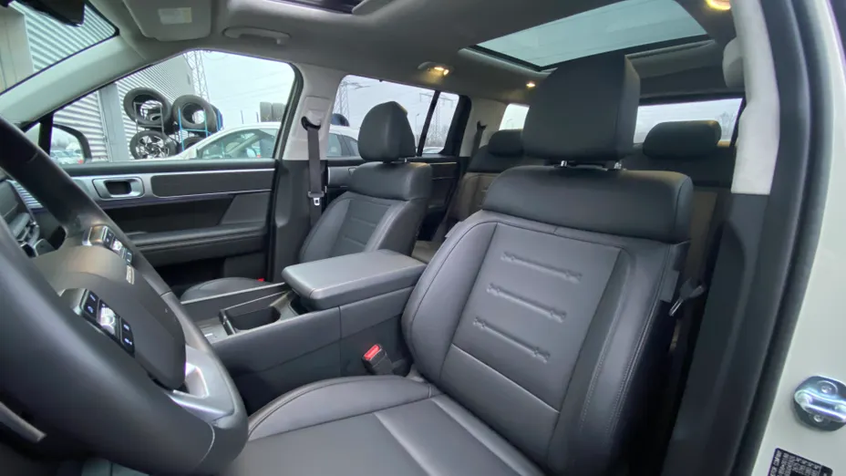 HYUNDAI Santa Fe Santa Fe 1.6 T-GDI HEV Platinum 4WD aut