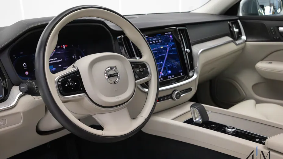 VOLVO V60 V60 CC Ultimate B4 D AWD aut