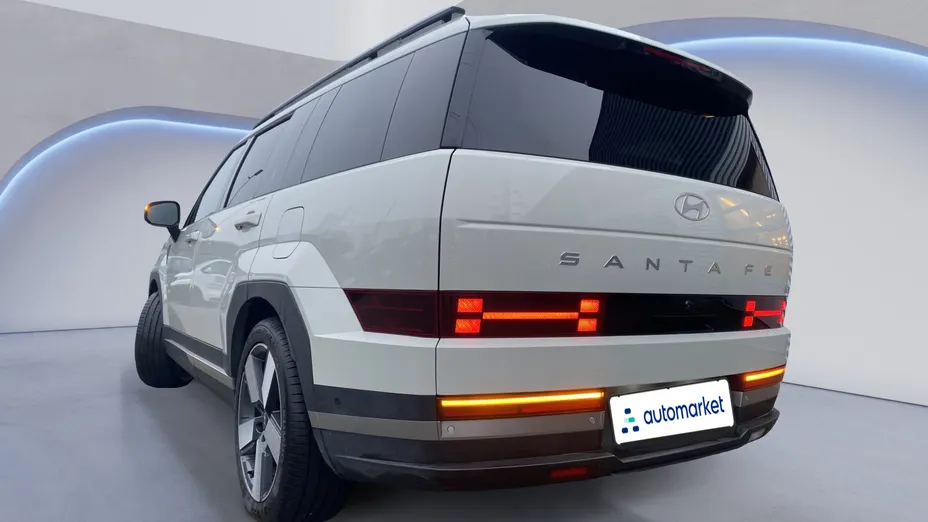 HYUNDAI Santa Fe Santa Fe 1.6 T-GDI HEV Platinum 4WD aut