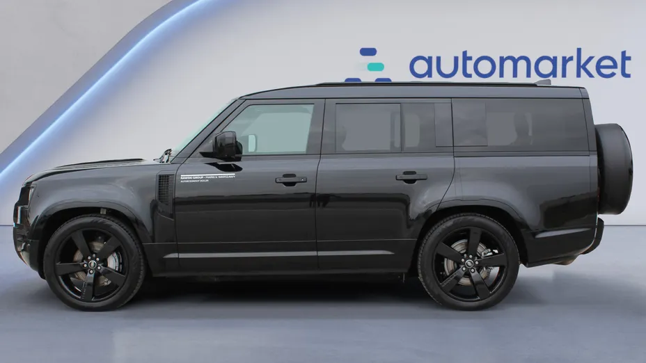 LAND ROVER Defender Defender 130 3.0 D300 mHEV X-Dynamic HSE