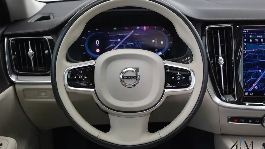 VOLVO V60 V60 CC Ultimate B4 D AWD aut