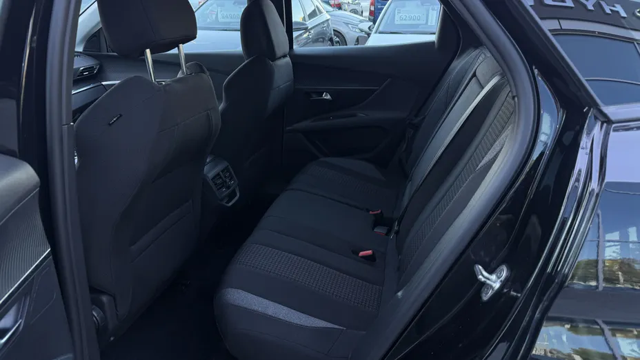 PEUGEOT 3008 3008 1.5 BlueHDi Active Pack S&S EAT8