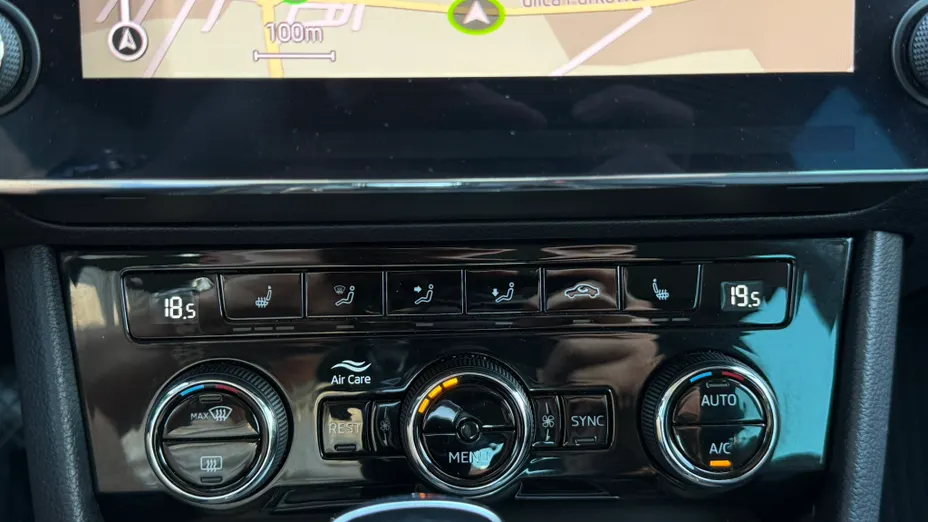 SKODA Superb Superb 1.5 TSI Style