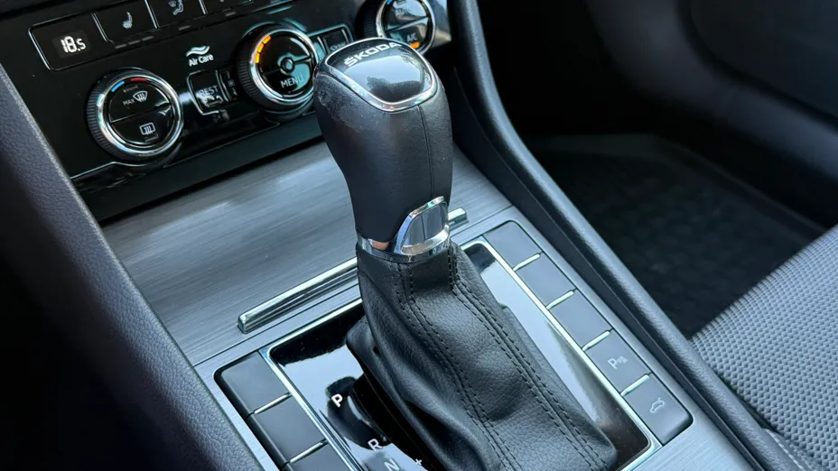 SKODA Superb Superb 1.5 TSI Style