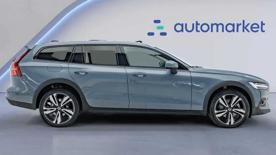 VOLVO V60 V60 CC Ultimate B4 D AWD aut