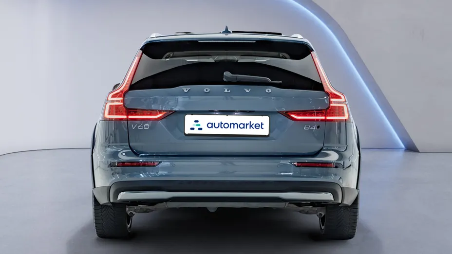 VOLVO V60 V60 CC Ultimate B4 D AWD aut