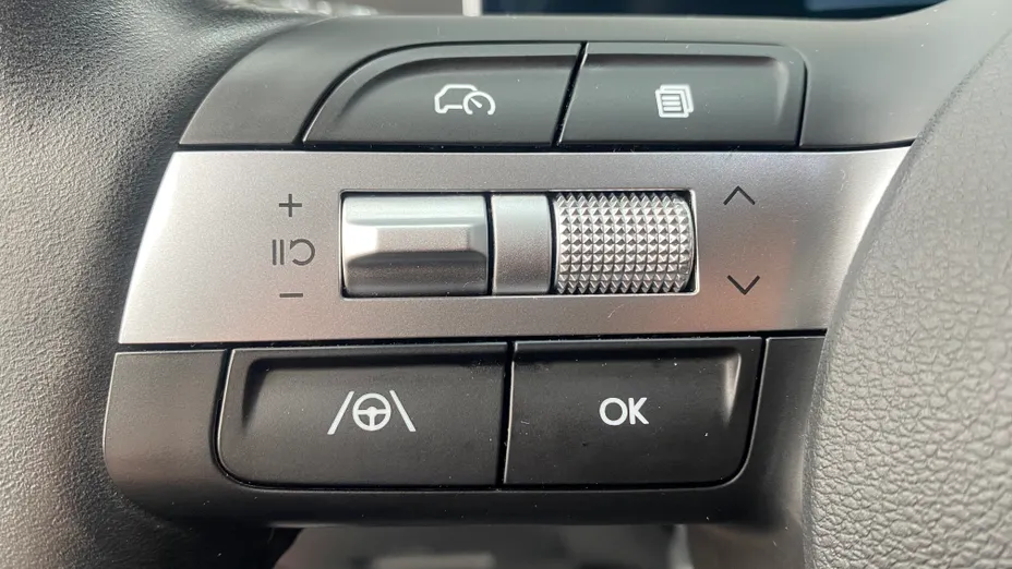 HYUNDAI Tucson Tucson 1.6 T-GDi HEV Smart 2WD aut