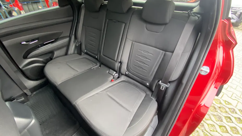 HYUNDAI Tucson Tucson 1.6 T-GDi HEV Smart 2WD aut