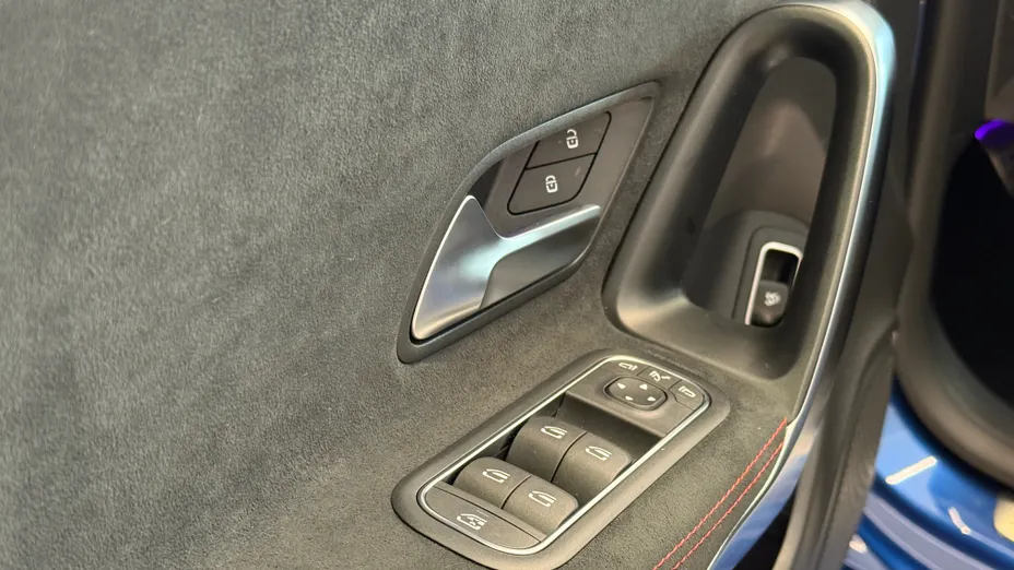 MERCEDES-BENZ CLA CLA 200 mHEV AMG Line 7G-DCT