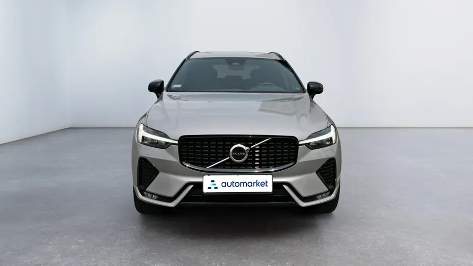 VOLVO XC60 XC60 B5 B AWD Plus Dark aut