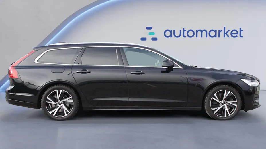 VOLVO V90 V90 B4 D AWD Momentum aut