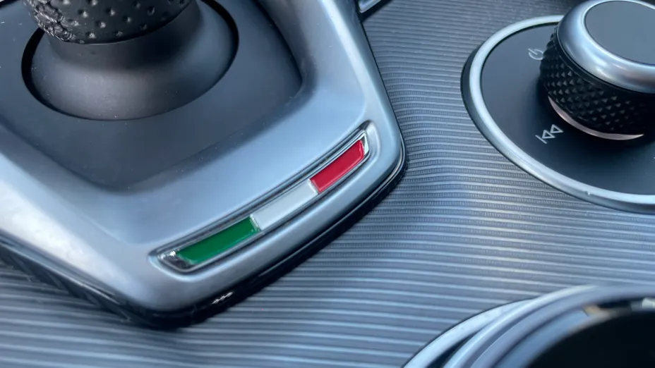 ALFA ROMEO Giulia Giulia 2.0 Turbo Sprint Q4 aut