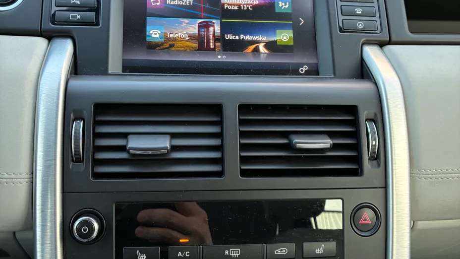 LAND ROVER Discovery Sport Discovery Sport 2.0 D180 SE aut