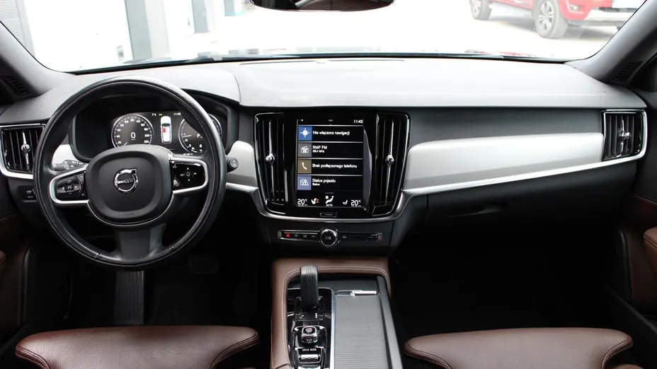 VOLVO V90 V90 B4 D AWD Momentum aut