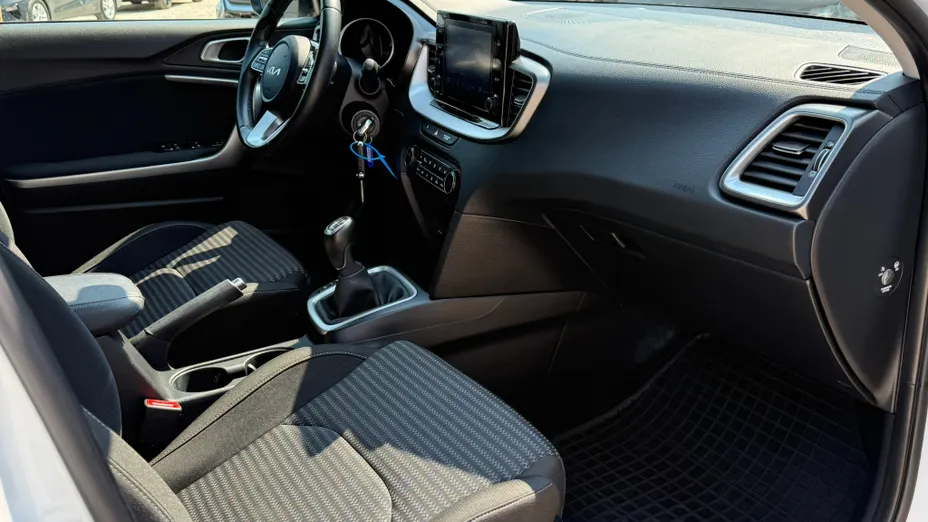 KIA Cee'd Ceed 1.5 T-GDI M
