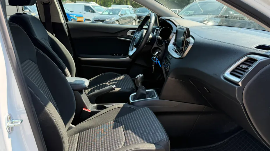 KIA Cee'd Ceed 1.5 T-GDI M