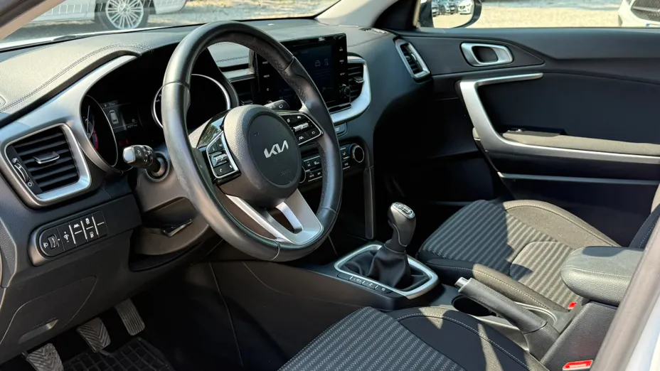 KIA Cee'd Ceed 1.5 T-GDI M
