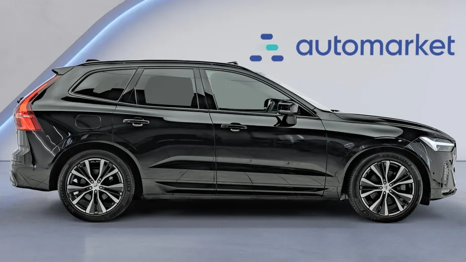 VOLVO XC60 XC60 B4 D AWD Ultimate Dark aut