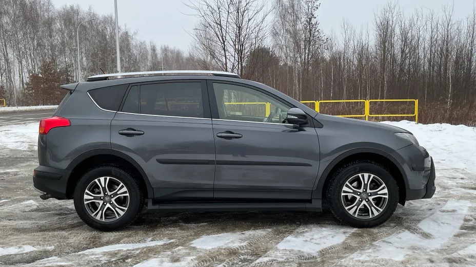 TOYOTA RAV4 RAV4 2.2 D-CAT Prestige aut