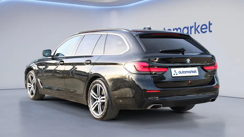 BMW Seria 5 520d xDrive Sport Line sport-aut