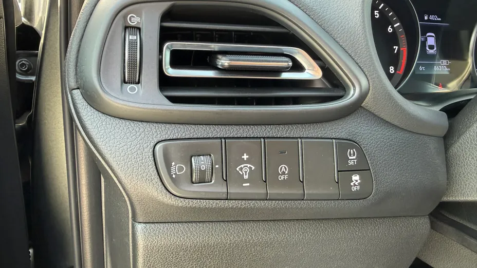 HYUNDAI i30 i30 1.5 T-GDI 48V Smart DCT