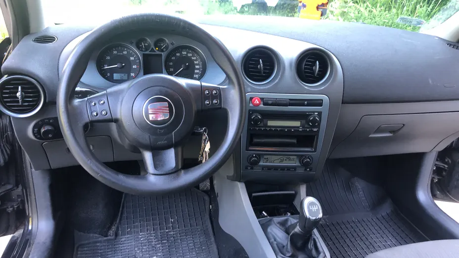 SEAT Ibiza Ibiza 1.4 16V Reference