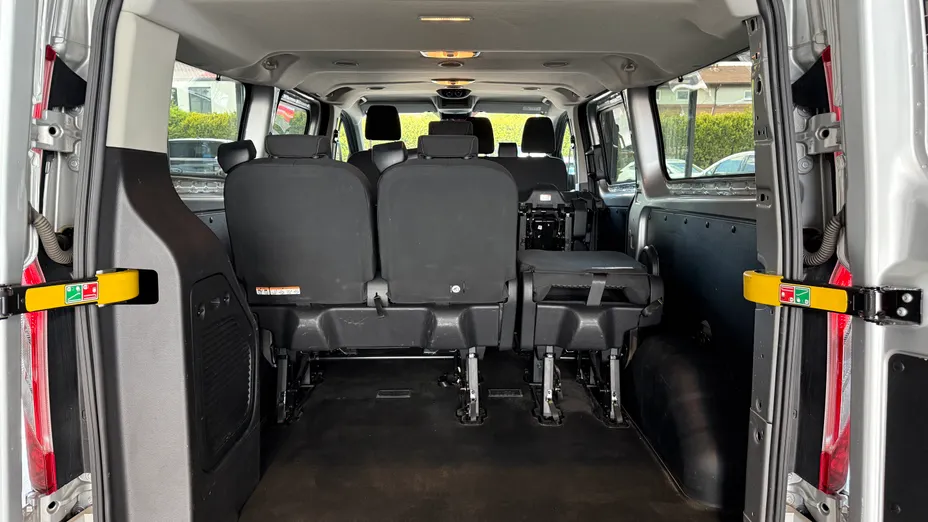 FORD Transit Custom Transit Custom Kombi 340 L2H1 Trend Aut.