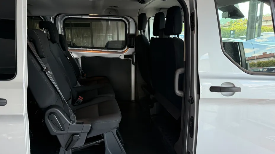FORD Transit Custom Transit Custom Kombi 340 L2H1 Trend Aut.