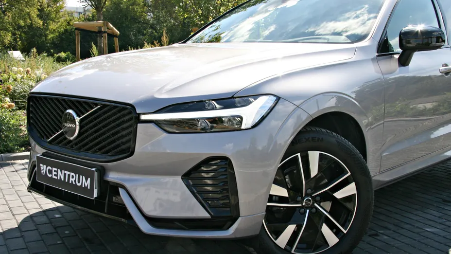 VOLVO XC60 -