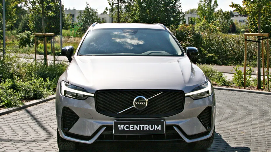 VOLVO XC60 -