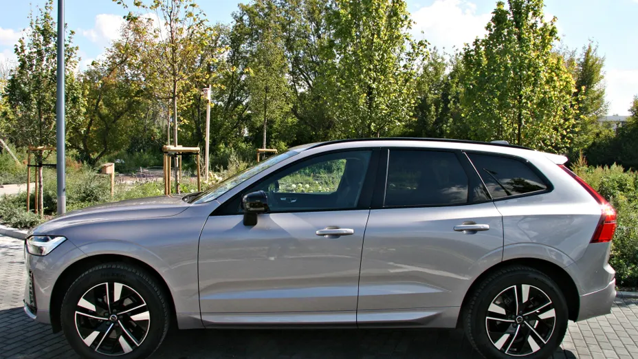 VOLVO XC60 -