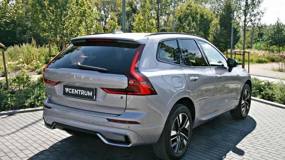 VOLVO XC60 -