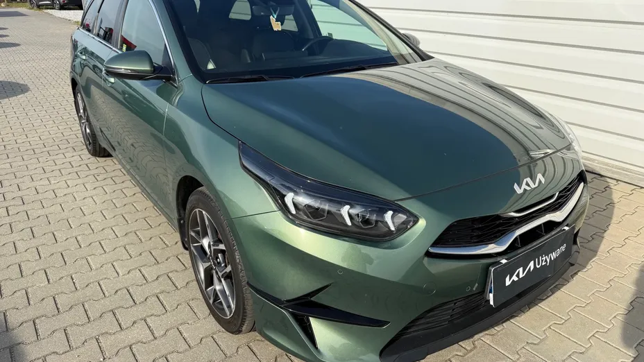 KIA Cee'd Ceed 1.5 T-GDI Business Line DCT