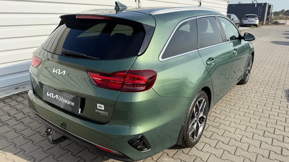 KIA Cee'd Ceed 1.5 T-GDI Business Line DCT