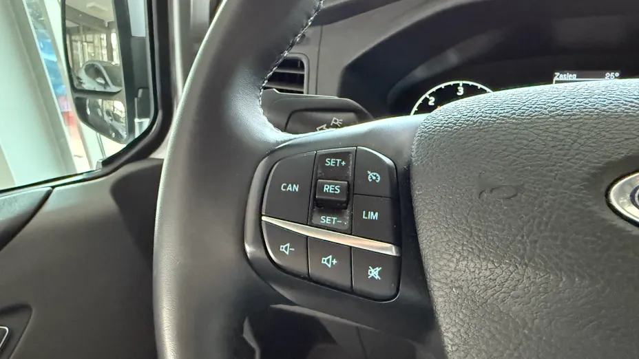 FORD Transit Custom Transit Custom Kombi 340 L2H1 Trend Aut.